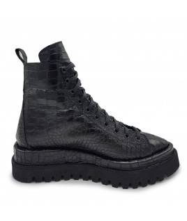 Croc Boots In Black